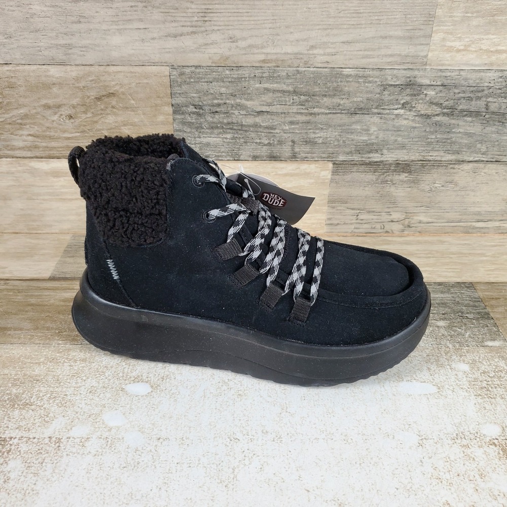 Hey Dude Wendy Peak Apres Suede Cozy Womens Boots Sz 7 Black Shearling Lined